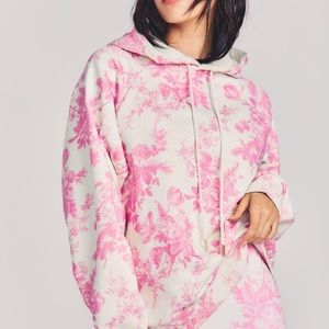 NWOT Loveshackfancy beach riot toile sweatshirt